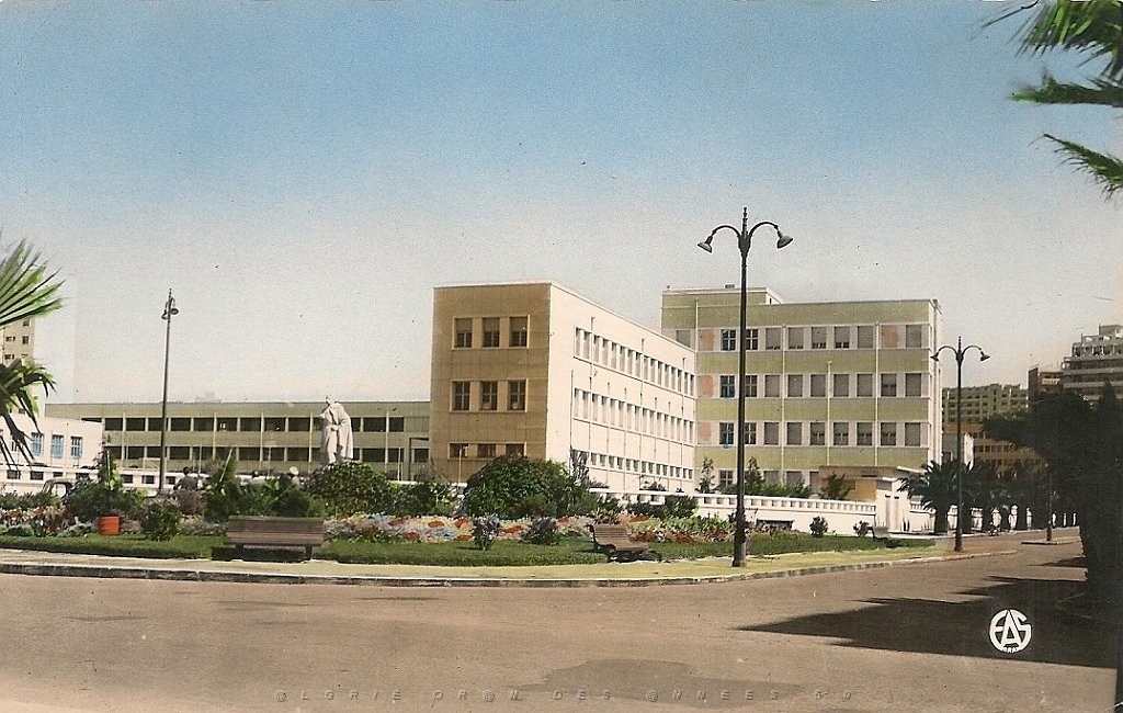317-arriere CMJF depuis  place Faidherbe.JPG